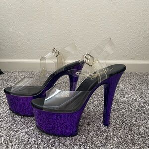 Pleaser Adore-708 in Clear/Purple
- Pleaser Shoes